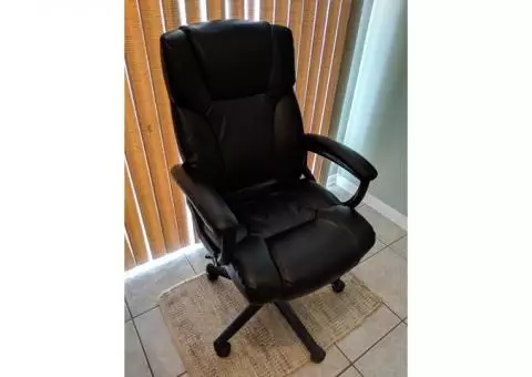 Black Leather Adjustable Office Desk Chair - Almost BRAND NEW